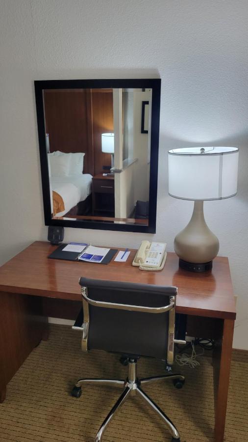 Comfort Suites Cumming-Atlanta Near Northside Hospital Forsyth Dış mekan fotoğraf