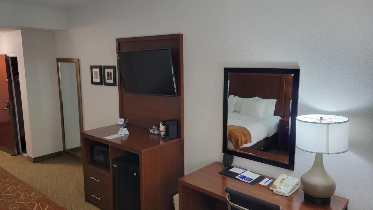 Comfort Suites Cumming-Atlanta Near Northside Hospital Forsyth Dış mekan fotoğraf